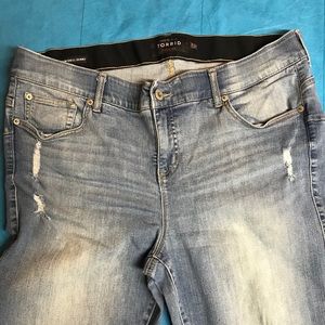Torrid bombshell Jeans ’s